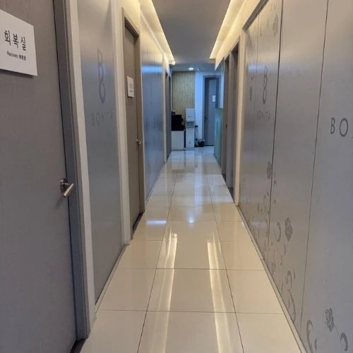 جراحة التجميل في بونيتا photo 5
