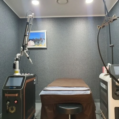 عيادة جانجنام للتجميل photo 18