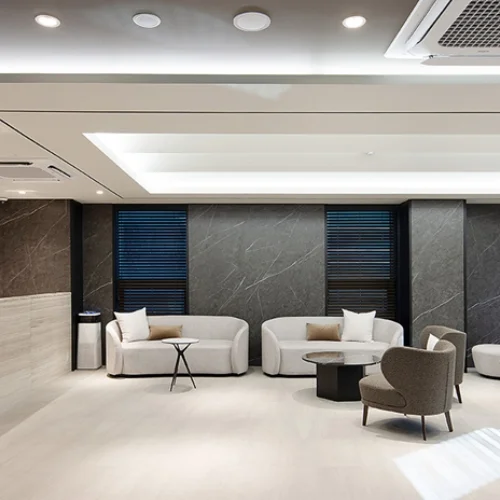 LIMITED Plastic Surgery Clinic photo 5