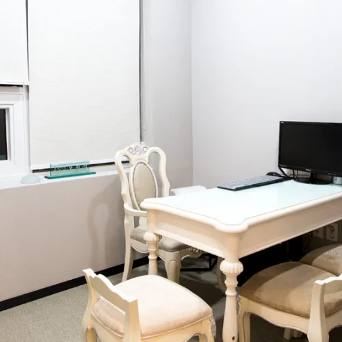 Klinik für Plastische Chirurgie, 31. April photo 14
