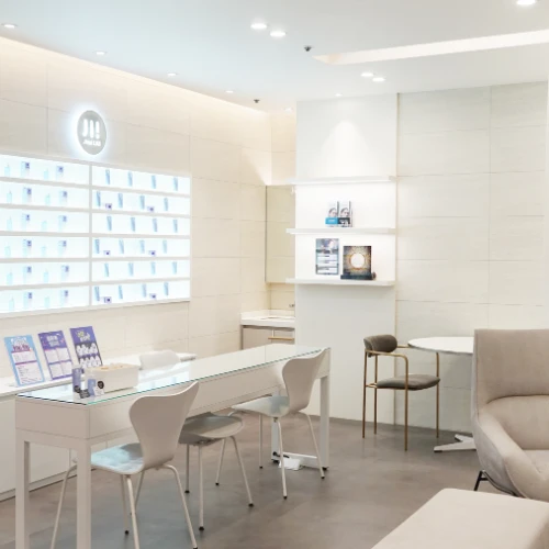 Clinique Jfeel photo 11