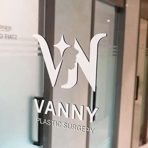 VANNY PLASTIC SURGERY photo 9
