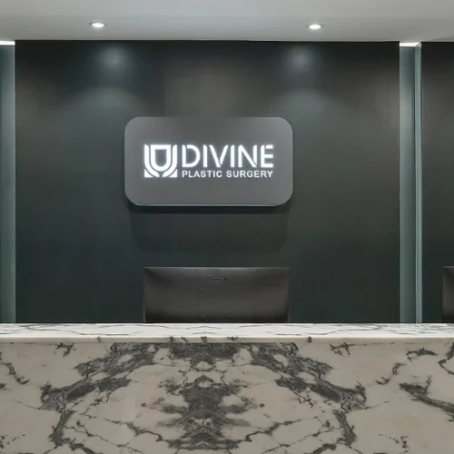 คลินิกศัลยกรรมพลาสติก Divine photo 2