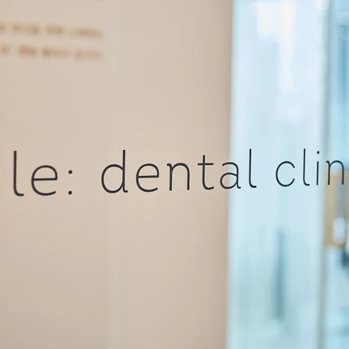 le: dental clinic photo 3