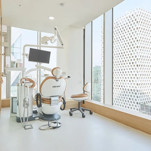 le: dental clinic photo 7