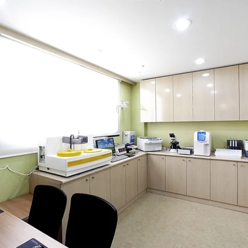 Klinik Penyakit Dalam dan Bedah S-MEDI CENTER photo 12