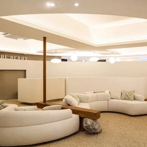 Clinique Reberry, succursale de Myeongdong photo 2