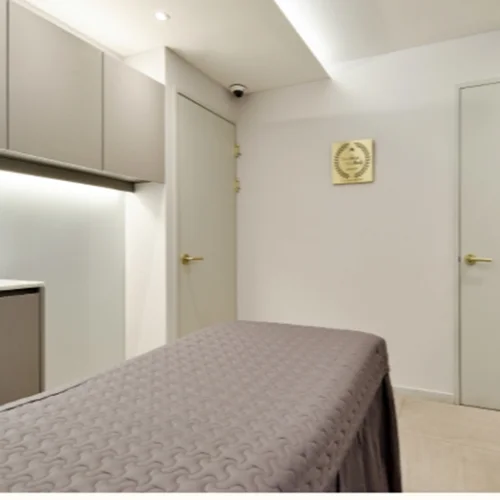 Clinique ULINE photo 12