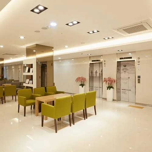 عيادة غانغنام برايت سمايل للعيون photo 2